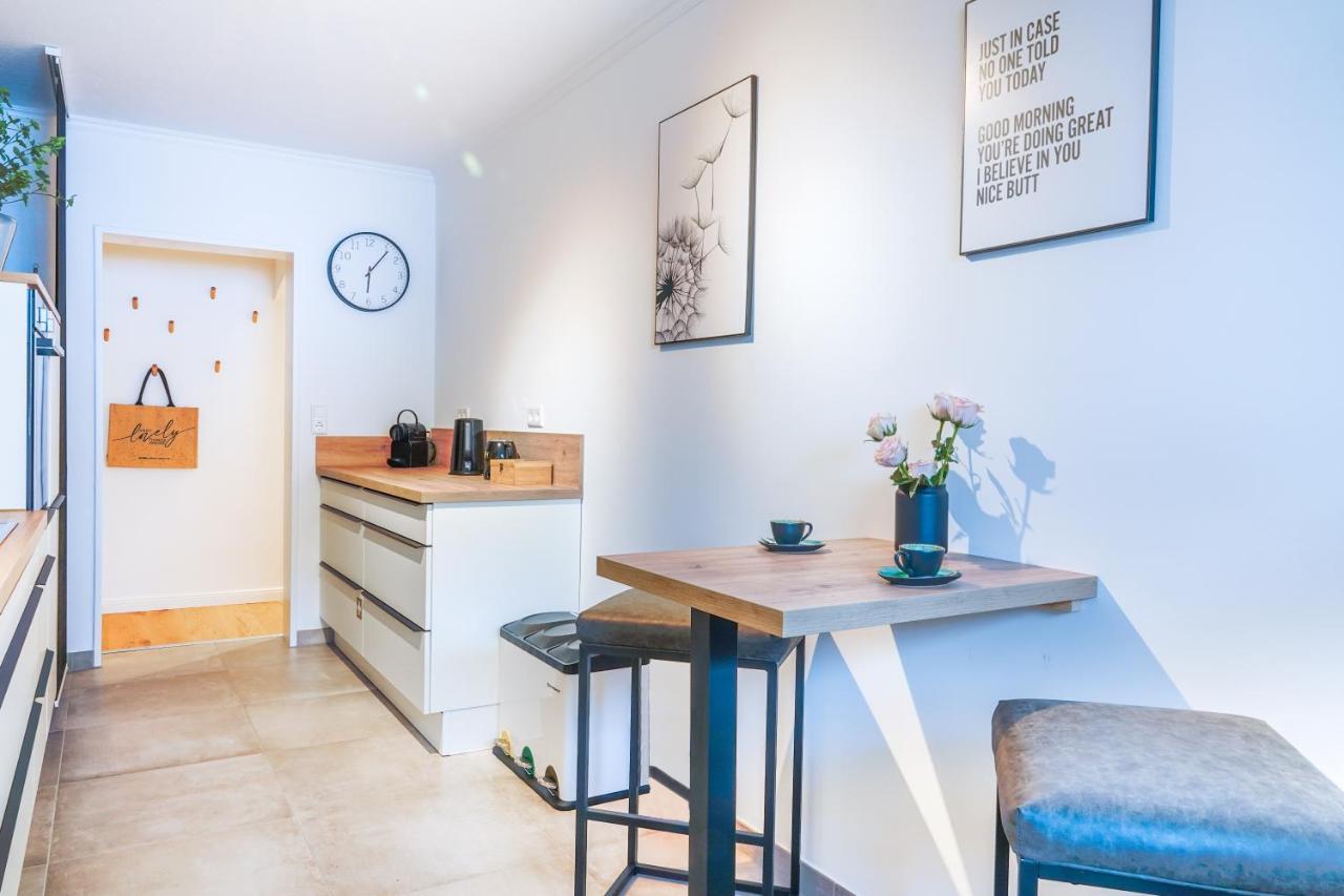 Mel&Bens Modern Oak-Apartments Fuer Bis Zu 12 Personen เบรเมน ภายนอก รูปภาพ