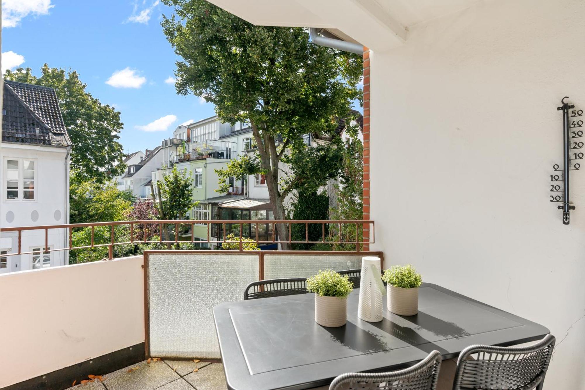 Mel&Bens Modern Oak-Apartments Fuer Bis Zu 12 Personen เบรเมน ภายนอก รูปภาพ
