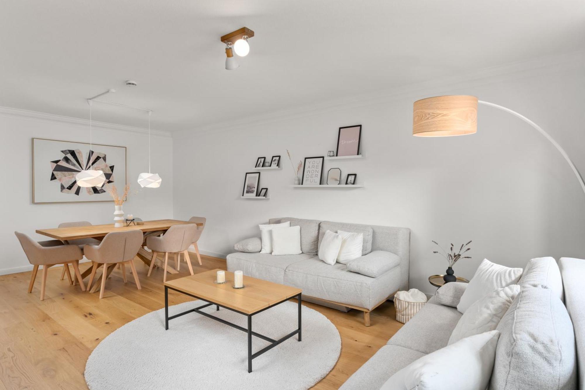 Mel&Bens Modern Oak-Apartments Fuer Bis Zu 12 Personen เบรเมน ภายนอก รูปภาพ