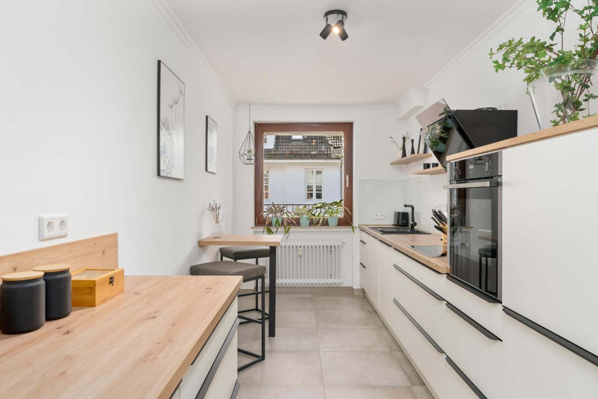 Mel&Bens Modern Oak-Apartments Fuer Bis Zu 12 Personen เบรเมน ภายนอก รูปภาพ