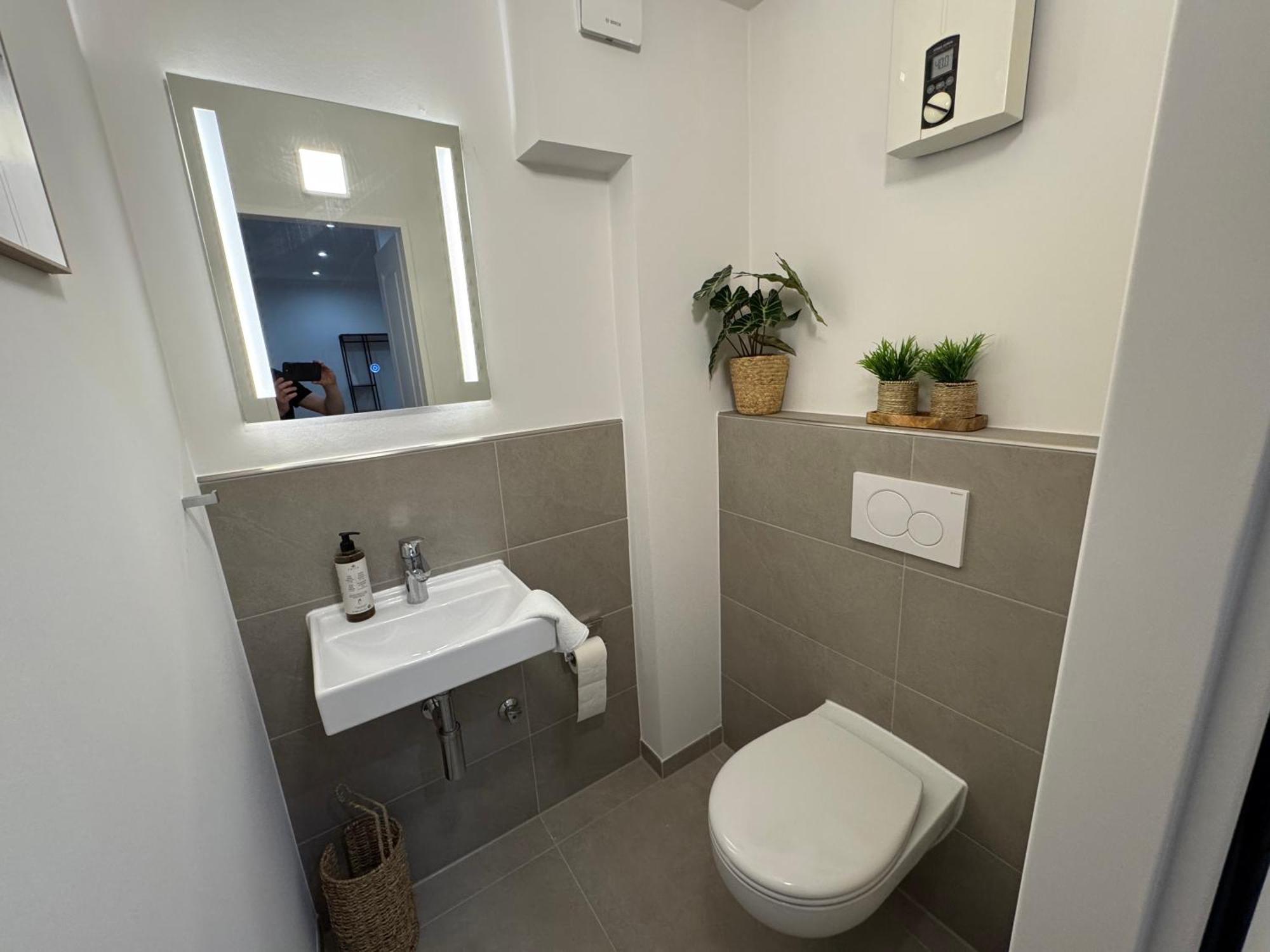 Mel&Bens Modern Oak-Apartments Fuer Bis Zu 12 Personen เบรเมน ภายนอก รูปภาพ
